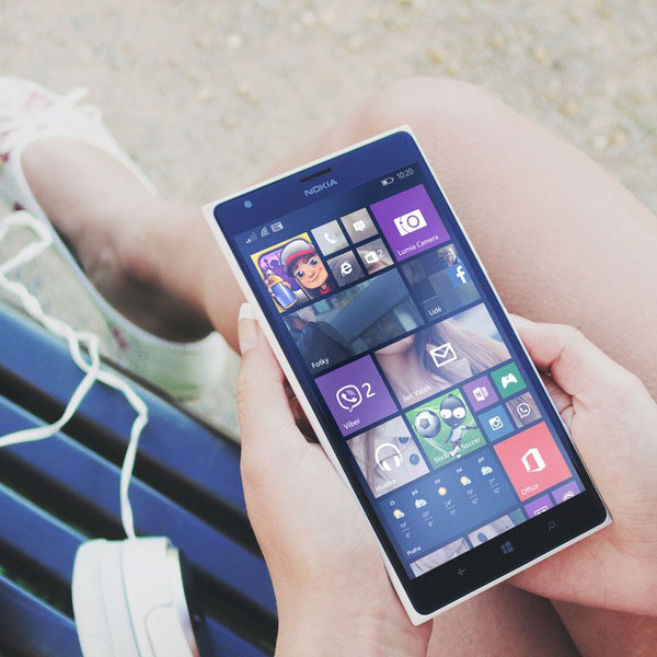 nokia-XL